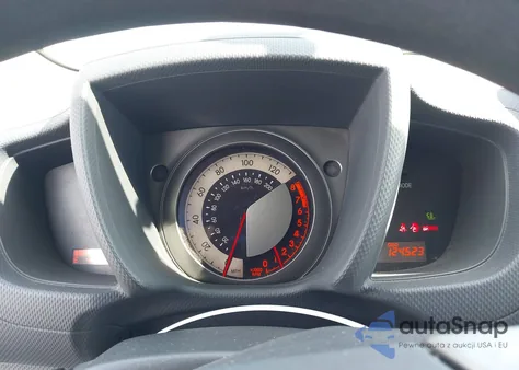 2014 Scion Xd z USA, uszkodzony, nr VIN JTKKUPB46E1042155